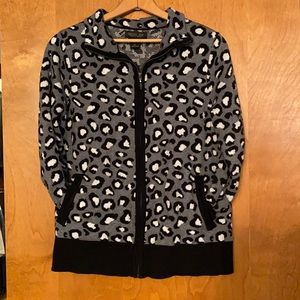 Rachel Zoe animal print sweater size L